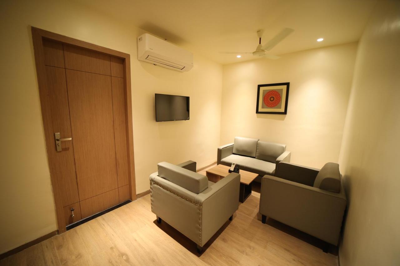 Hotel Marigold Bhubaneswar Exterior photo
